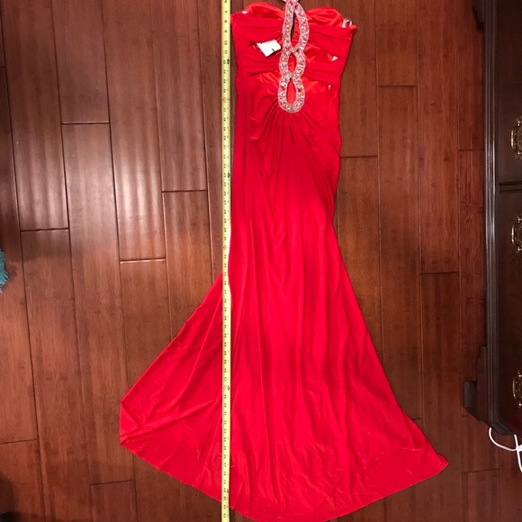 Floor length gown - Picture 4 of 4